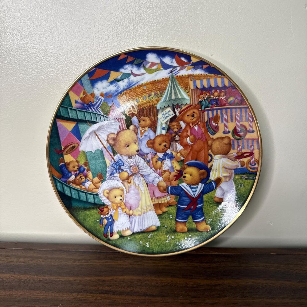 Vintage Teddy Bear Fair Collector Plate Carol Lawson Franklin Mint 24k Gold Trim